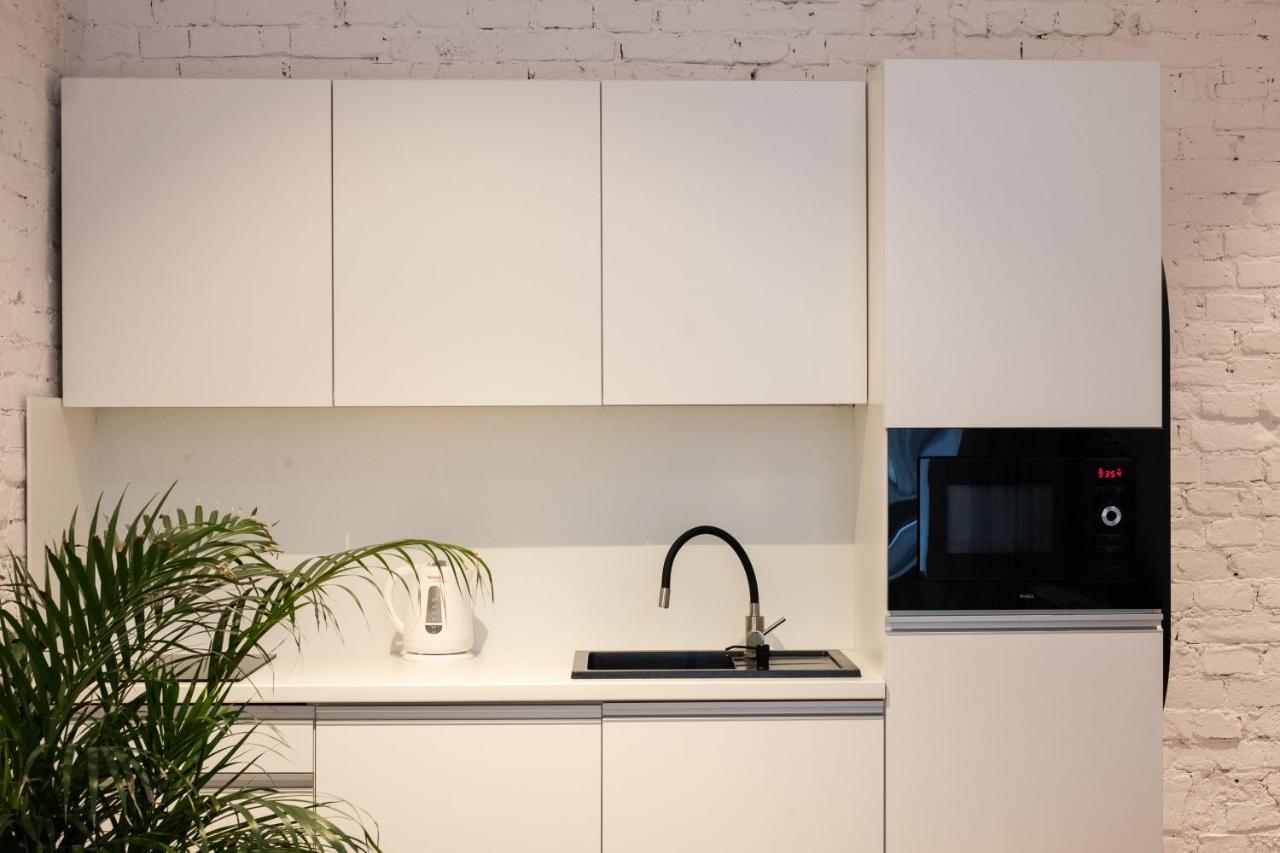 Sympatyczne Studio Z Palma Areka / A Nice Studio With Areka Palm Tree وودج المظهر الخارجي الصورة